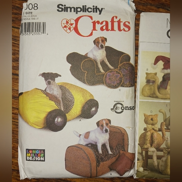2001, 2006 Dog Bed & Cat Doll Patterns.  Uncut - Picture 2 of 10